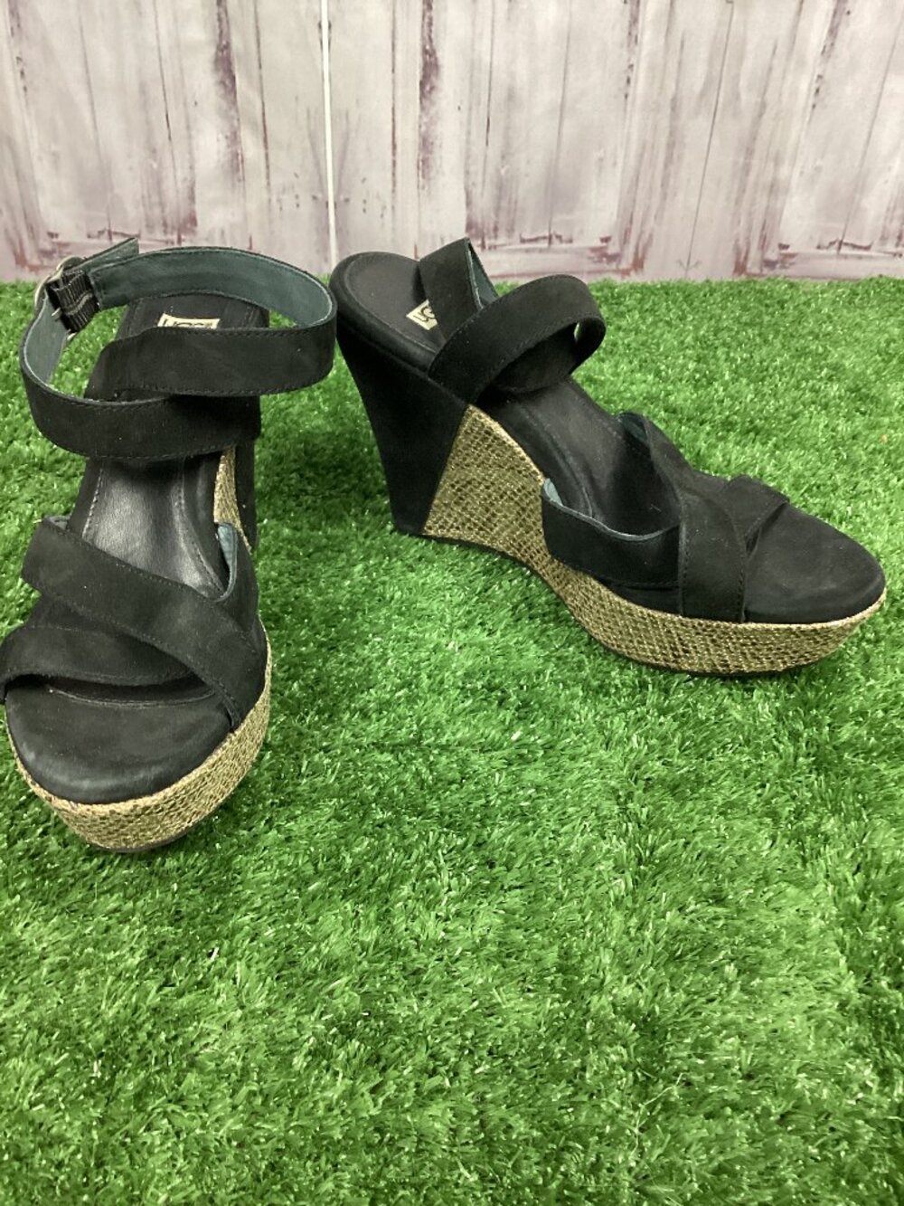 UGG Ankle Strap Wedge Sandals Sspadrille Tan Black 7